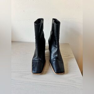 ALOHAS Black Leather Boots